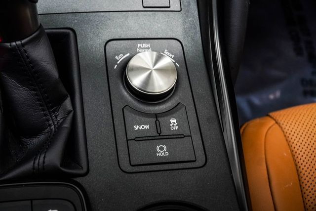 2025 Lexus IS IS 350 F SPORT Design RWD - 23053671 - 21