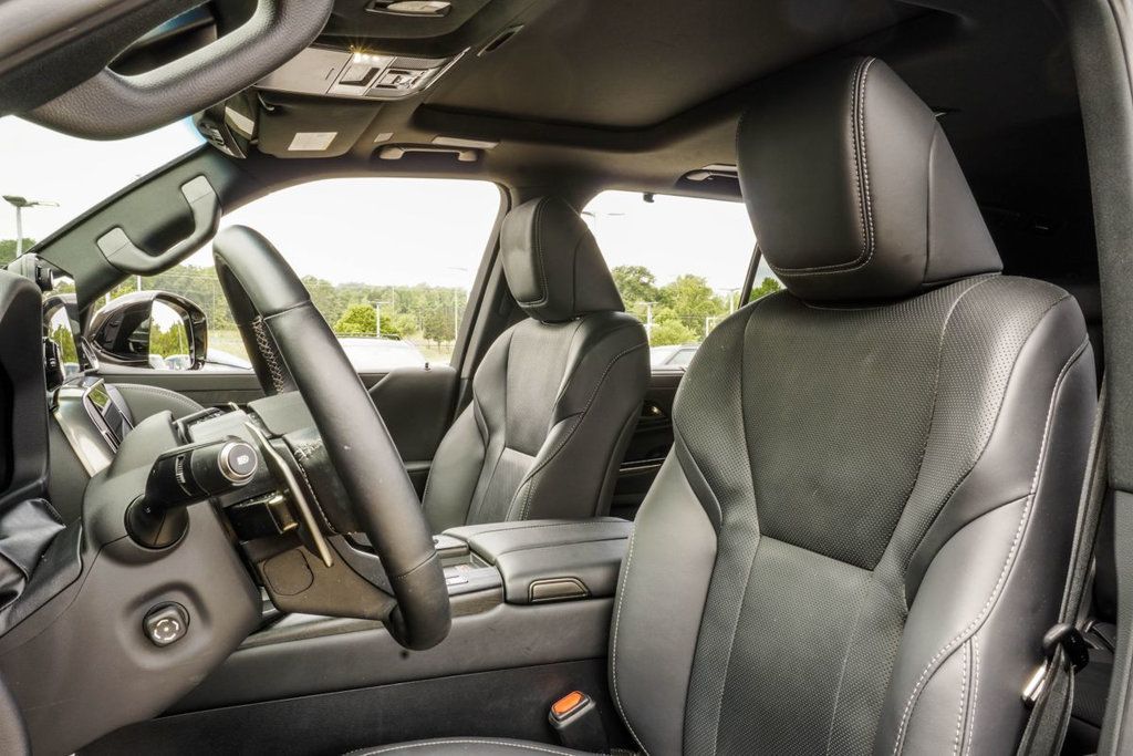 Lexus LX photo 41