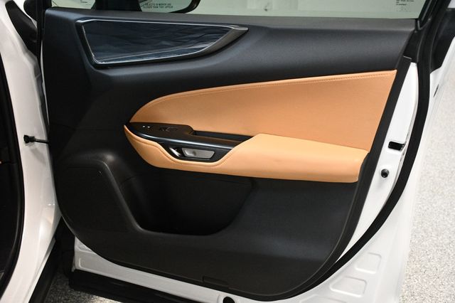 2025 Lexus NX 25 LEXUS NX250 WHITE/TAN SUNROOF LOW MILES - 23051641 - 19