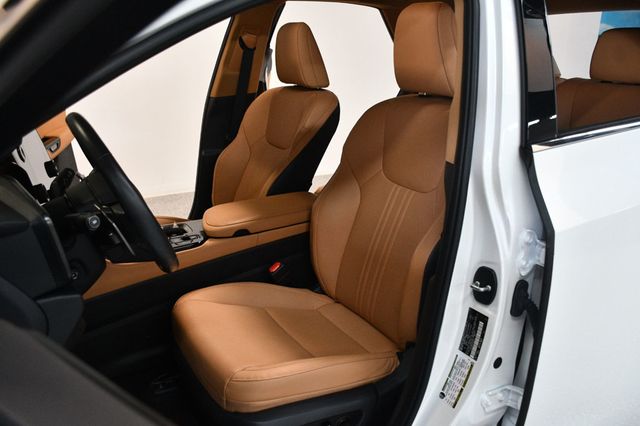 2025 Lexus NX 25 LEXUS NX250 WHITE/TAN SUNROOF LOW MILES - 23051641 - 26