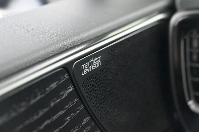 2025 Lexus NX 350h Luxury - 22944305 - 18