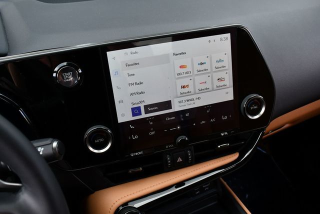 2025 Lexus NX NX 250 FWD 4 Door SUV W/Blind Spot and Smartphone Integration - 22919077 - 12