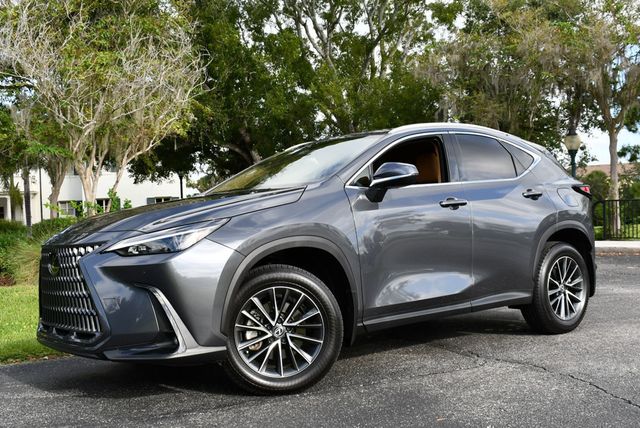 2025 Lexus NX NX 250 FWD 4 Door SUV W/Blind Spot and Smartphone Integration - 22919077 - 19