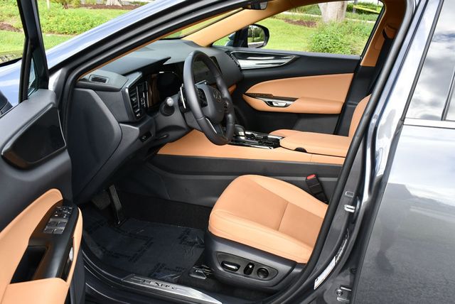 2025 Lexus NX NX 250 FWD 4 Door SUV W/Blind Spot and Smartphone Integration - 22919077 - 39