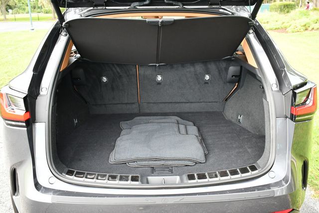 2025 Lexus NX NX 250 FWD 4 Door SUV W/Blind Spot and Smartphone Integration - 22919077 - 43