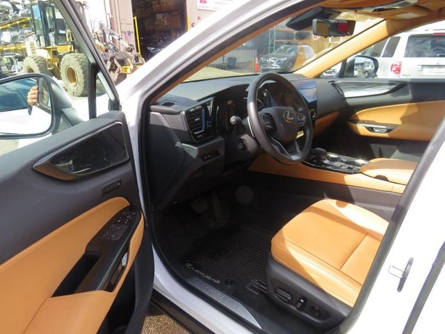 2025 Lexus NX NX 350 Premium AWD (Clear Title) - 22998586 - 9