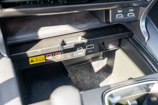 2025 Lexus RX Luxury-AWD/HeadsUpDisplay/Heated&CooledSeats/TechnologyPkg/NAV - 23033763 - 28