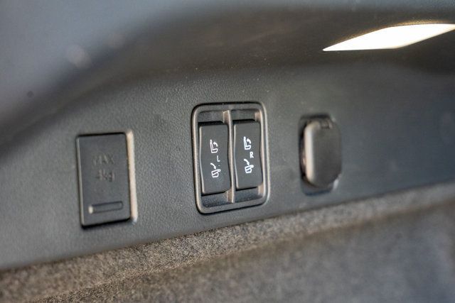 2025 Lexus RX Luxury-AWD/HeadsUpDisplay/Heated&CooledSeats/TechnologyPkg/NAV - 23033763 - 52