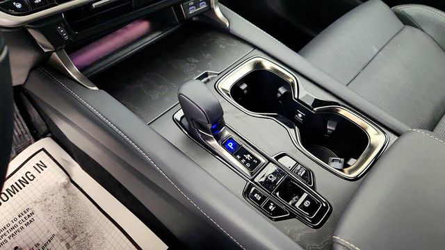 2025 Lexus RX RX 450h+ Luxury AWD w/ Convenience Pkg & M Levinson Audio - 22996181 - 16