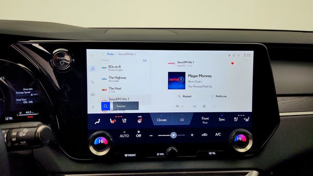 2025 Lexus RX RX 450h+ Luxury AWD w/ Convenience Pkg & M Levinson Audio - 22996181 - 17