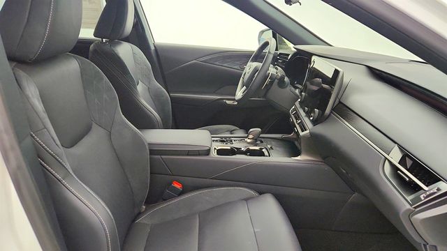 2025 Lexus RX RX 450h+ Luxury AWD w/ Convenience Pkg & M Levinson Audio - 22996181 - 22