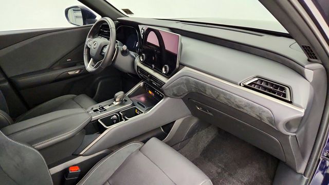 2025 Lexus TX Luxury AWD w/ Tech Pkg, Mark Levinson Audio & 22'' Wheels - 23095514 - 22