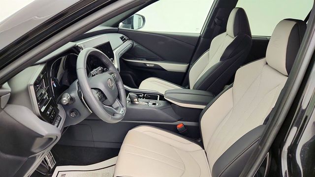 2025 Lexus TX TX 500H F SPORT Premium AWD w/ Technology & Convenience Packages - 22992332 - 16