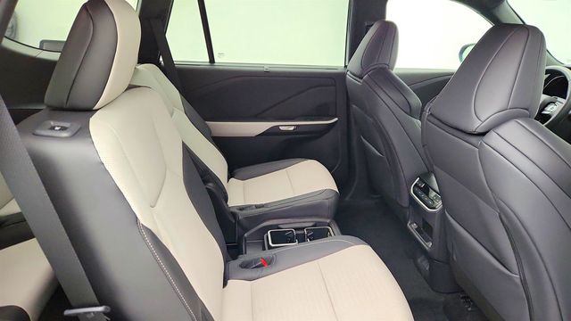 2025 Lexus TX TX 500H F SPORT Premium AWD w/ Technology & Convenience Packages - 22992332 - 20