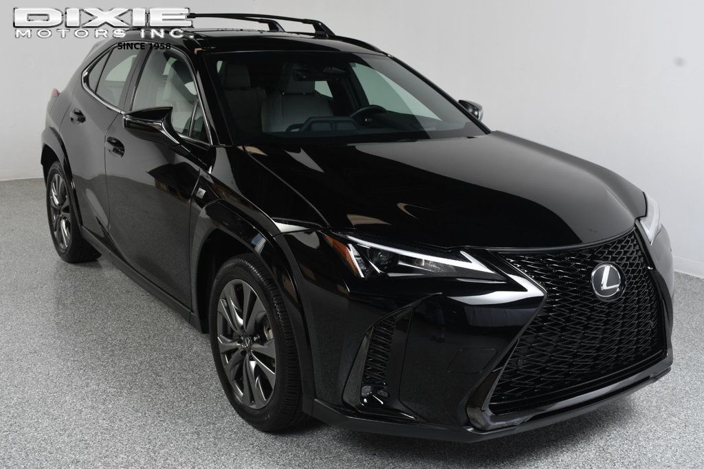 2025 Lexus UX 25 LEXUS UX300h F-SPORT-7K MILES-BLACK - 23050541 | Video 1