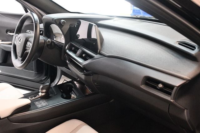 2025 Lexus UX 25 LEXUS UX300h F-SPORT-AWD-7K MILES-BLACK - 23050541 - 39