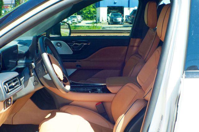 2025 Lincoln Aviator MSRP$93,220/Heated&Cooled Massaging Seats/Jet Appearance Pkg/NAV - 23023722 - 17