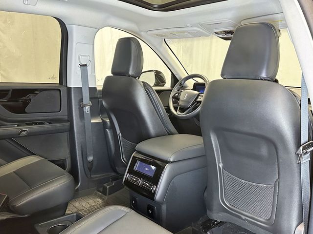 2025 Lincoln Aviator Premiere AWD - 23060906 - 38
