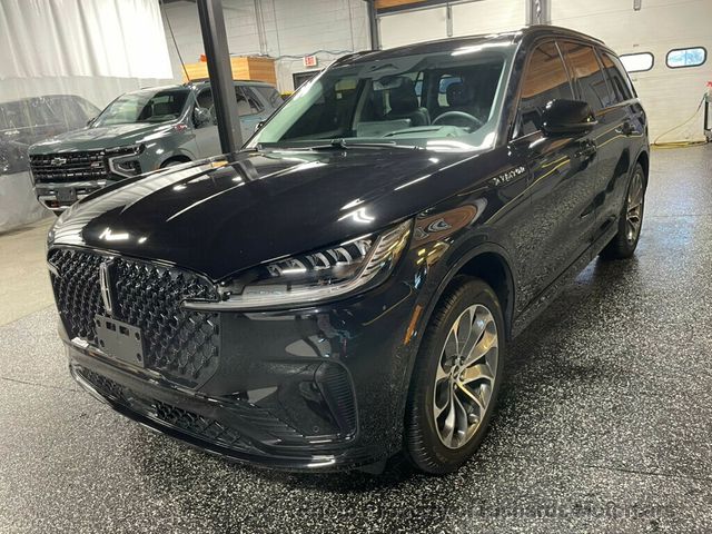 2025 Lincoln Aviator Premiere AWD - 23018161 - 3
