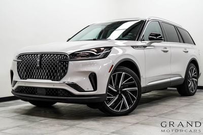 2025 Lincoln Aviator - 5LM5J7XC9SGL15233