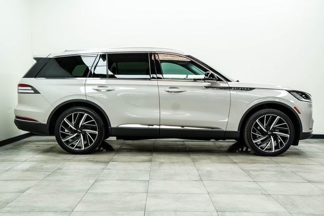 2025 Lincoln Aviator Reserve AWD - 22999770 - 9