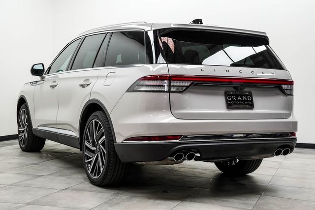 2025 Lincoln Aviator Reserve AWD - 22999770 - 10
