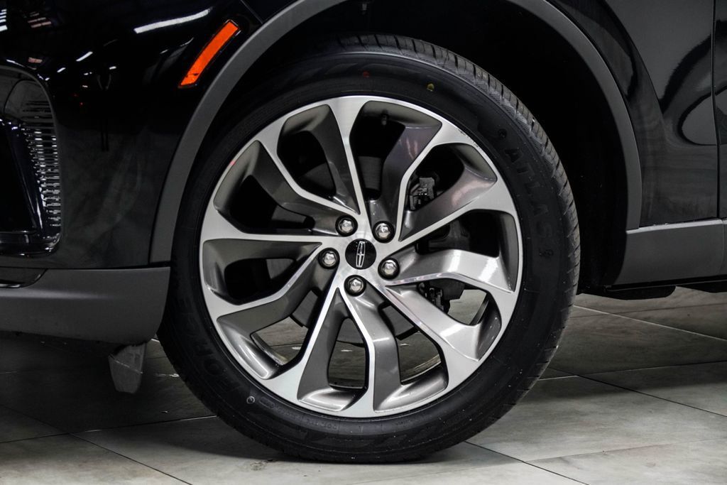 Lincoln Aviator photo 4