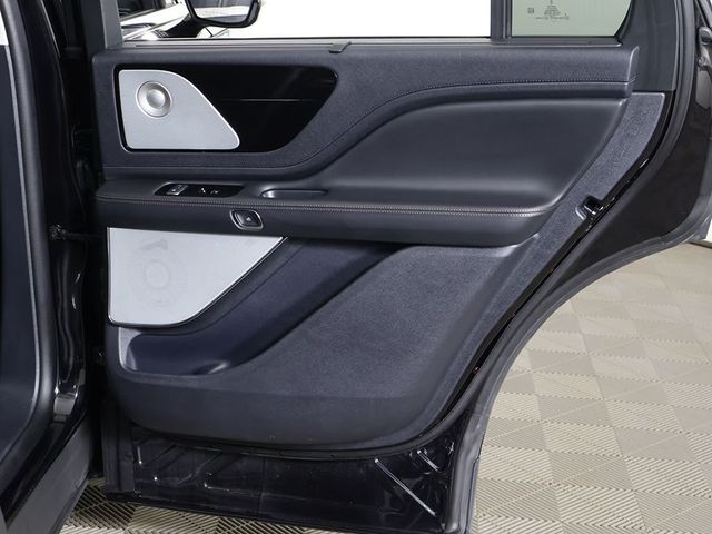 2025 Lincoln Aviator Reserve AWD - 23017686 - 32