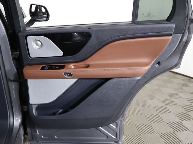 2025 Lincoln Aviator Reserve AWD - 23017687 - 30