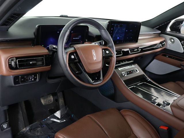 2025 Lincoln Aviator Reserve AWD - 23017687 - 31