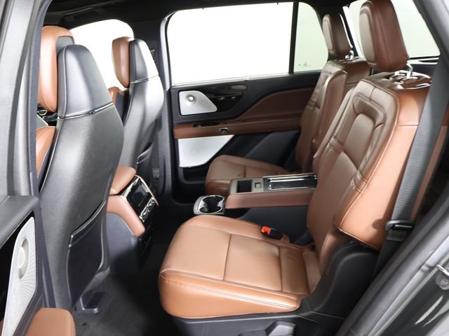 2025 Lincoln Aviator Reserve AWD - 23017687 - 44