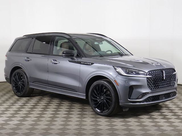 2025 Lincoln Aviator Reserve AWD - 23017687 - 67