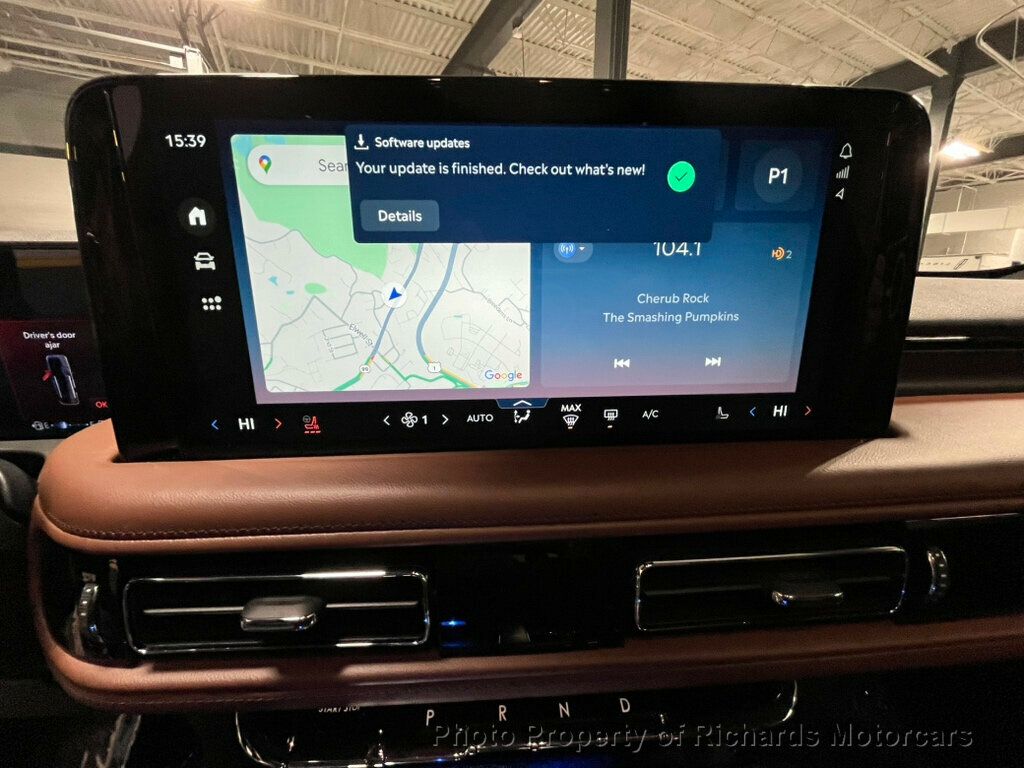 2025 Lincoln Aviator Reserve AWD - 22945966 - 32