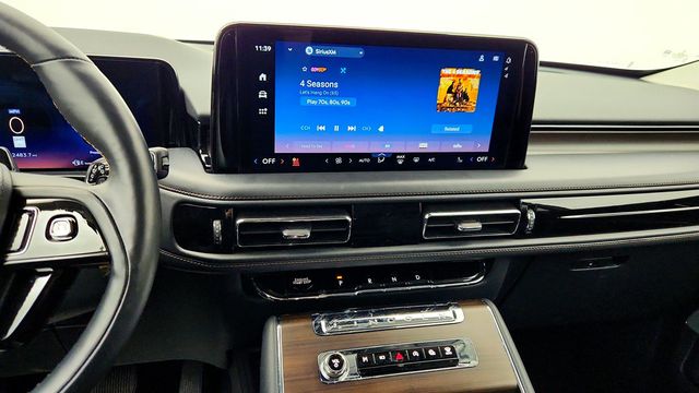 2025 Lincoln Aviator Reserve AWD - 22970670 - 16