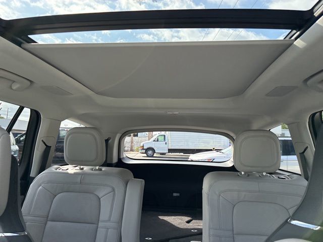 2025 Lincoln Aviator Reserve AWD - 23023075 - 29