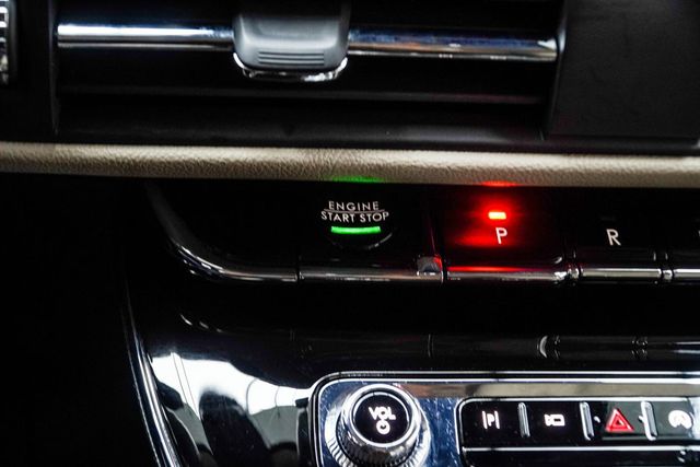 2025 Lincoln Corsair Premiere AWD - 23075058 - 23