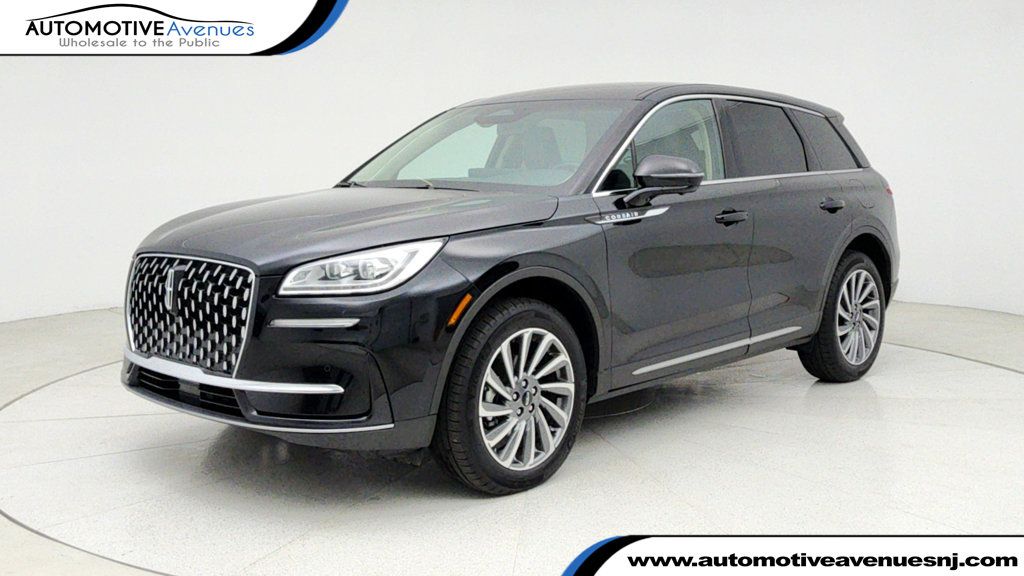 2025 Lincoln Corsair Reserve AWD - 22945374 | Video 1