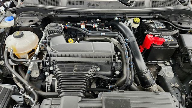 2025 Lincoln Corsair Reserve AWD - 22945374 - 25