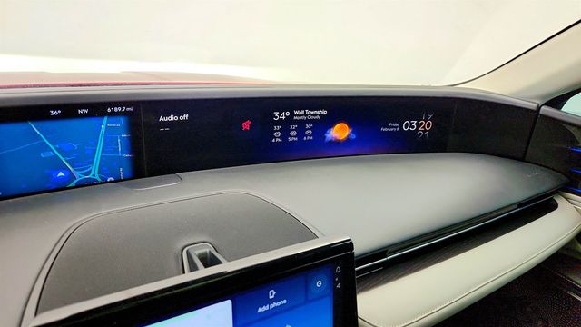 2025 Lincoln Nautilus Hybrid Reserve AWD with Equipment 203A & Trailer Tow Ability - 22981922 - 16