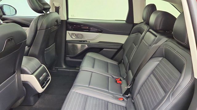 2025 Lincoln Nautilus Hybrid Reserve AWD with Equipment 203A & Trailer Tow Ability - 22981922 - 22