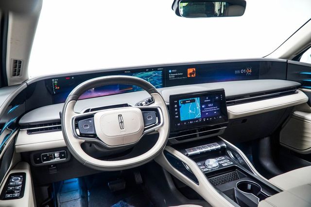 2025 Lincoln Nautilus Premiere AWD - 23040385 - 4