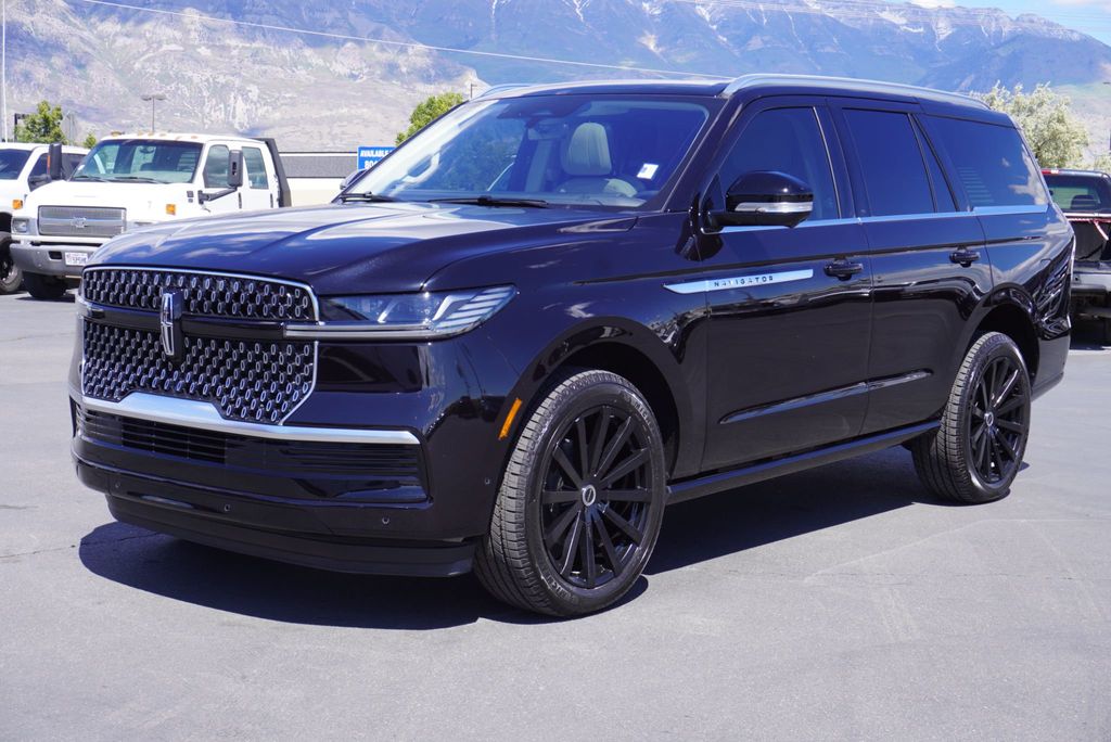 2025 Lincoln Navigator RESERVE - 23029545 | Video 1