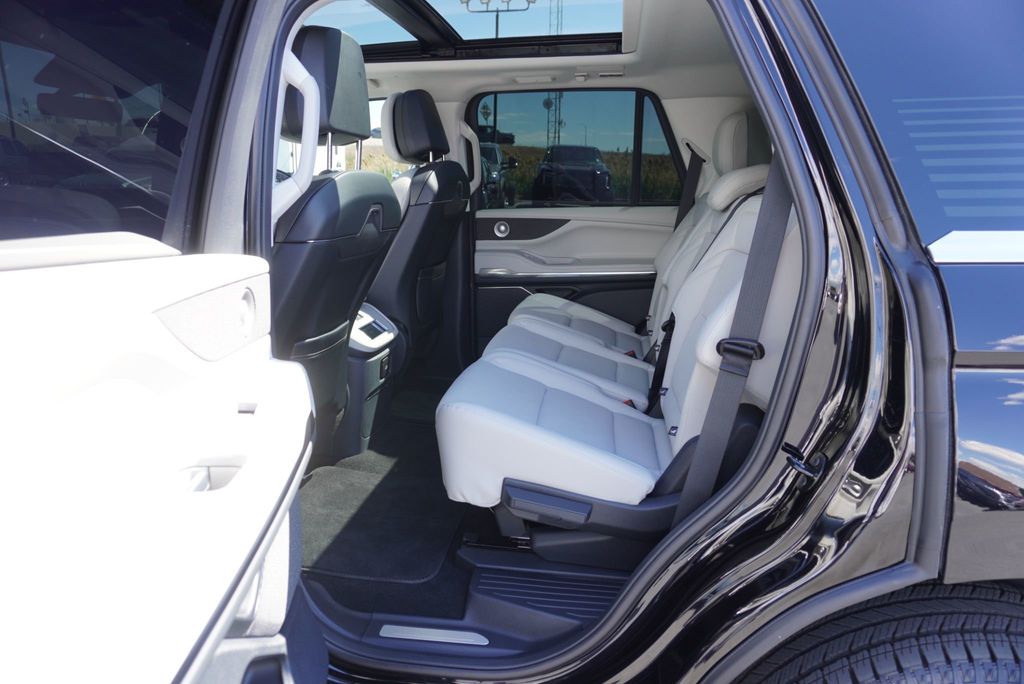 2025 Lincoln Navigator RESERVE - 23029545 - 18