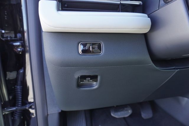 2025 Lincoln Navigator RESERVE - 23029545 - 28