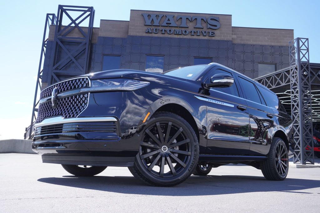 2025 Lincoln Navigator RESERVE - 23029545 - 4