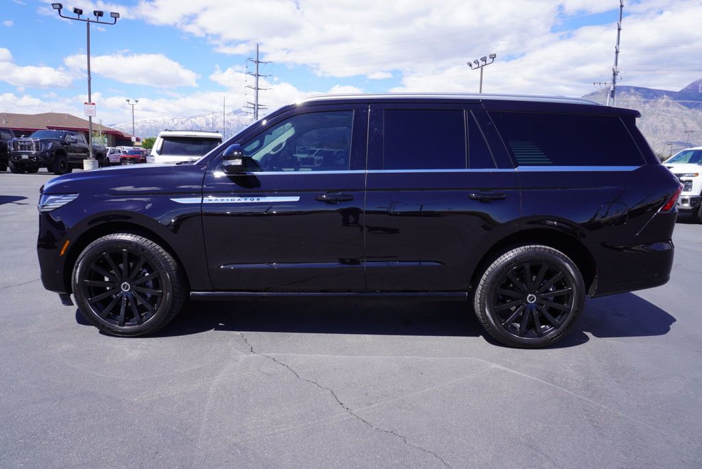 2025 Lincoln Navigator RESERVE - 23029545 - 7