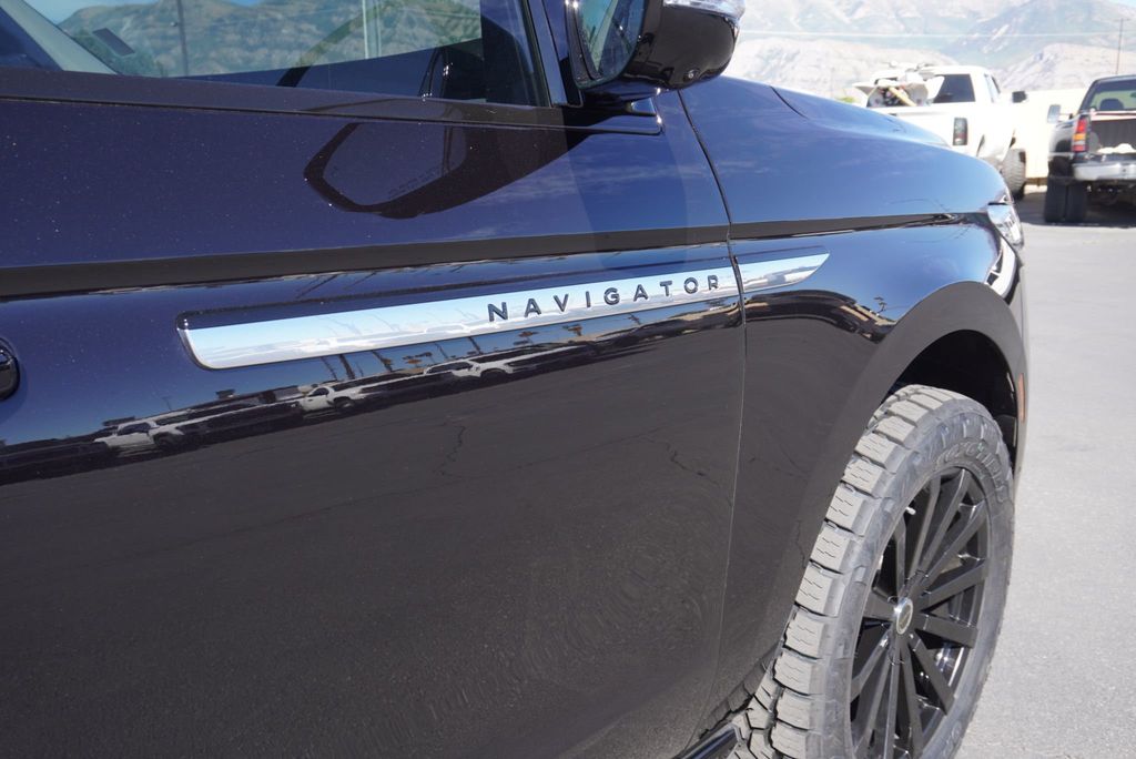 2025 Lincoln Navigator RESERVE - 23076099 - 14