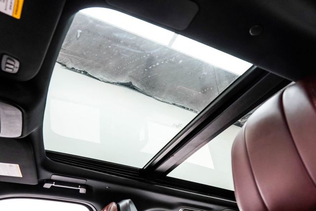 2025 Lincoln Navigator Reserve 4x4 - 22997547 - 19