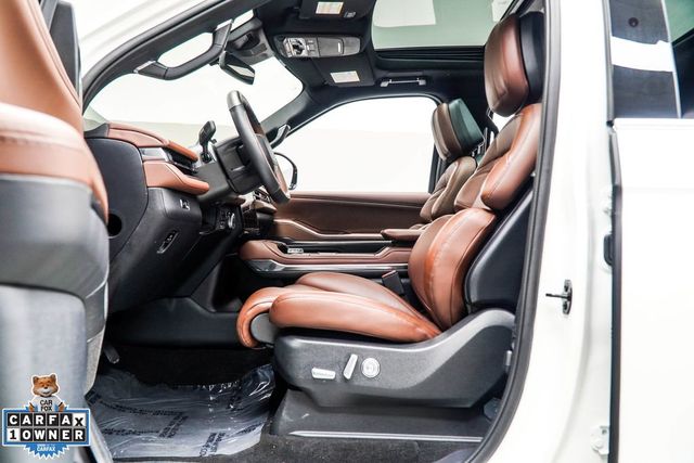 2025 Lincoln Navigator Reserve 4x4 - 22994808 - 44