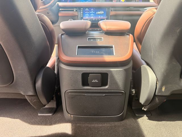 2025 Lincoln Navigator Reserve 4x4 - 23083053 - 19